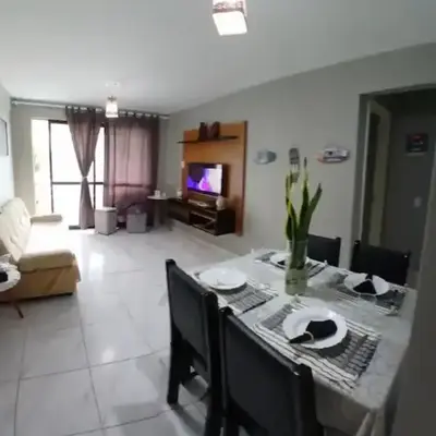 Apartamento em cond na Praia do Futuro com 2 suítes