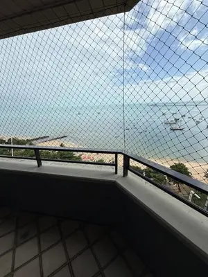Uma vista do mar geral ou uma vista do mar a partir do apartamento