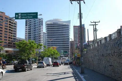 A vizinhança circundante ou próxima do apartamento