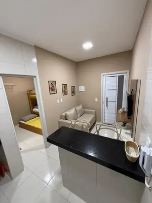 Uma área de estar em Residencial Portela 08B