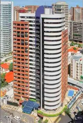 O edifício onde o apartamento está situado