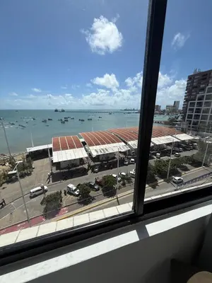 Uma vista do mar geral ou uma vista do mar a partir do apartamento