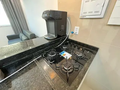 A planta de Ap próx ao Shopping com garagem, piscina e ar