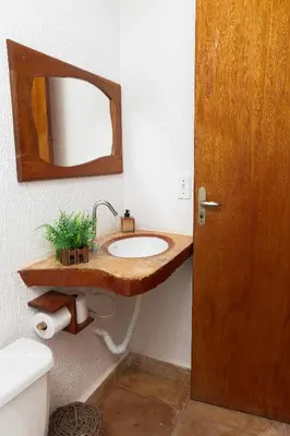 Uma casa de banho em Kitenest