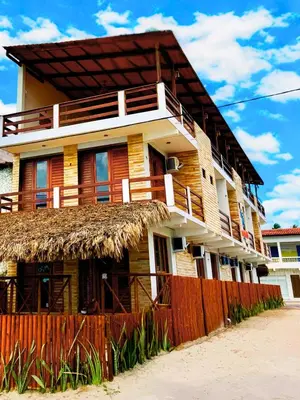 O edifício onde o hotel está situado