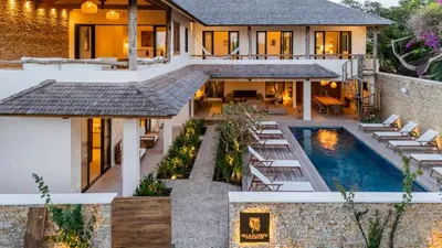 A piscina em ou perto de Villa Florens