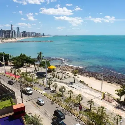 Av. Beira Mar - Flat com Localização Perfeita