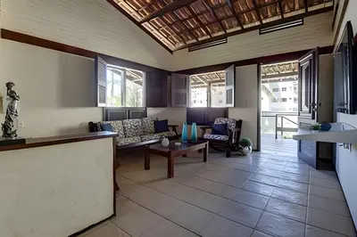 Uma área de estar em Linda no BEACH PARK-16 pessoas - HOUSINGCEARÁ