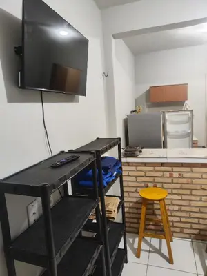 A cozinha ou kitchenette de Hostel Leda Beach