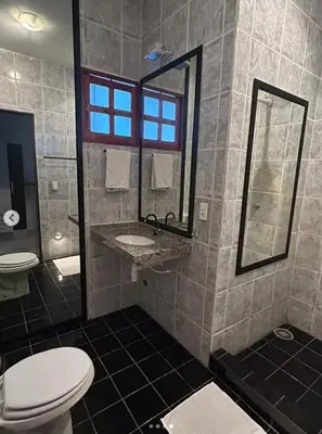 Uma casa de banho em Pousada Marazul