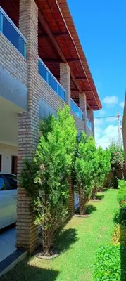 Um jardim no exterior de Recanto do Mirante