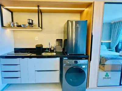 A cozinha ou kitchenette de Beach Class Meireles by Holiday Stays