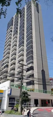 O edifício onde o apartamento está situado