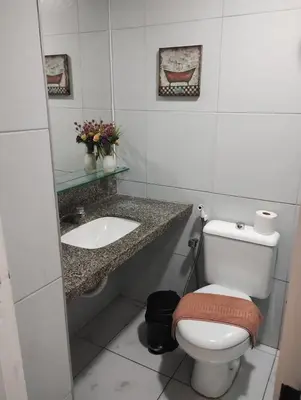 Uma casa de banho em Flat maravilhoso Beira Mar1056