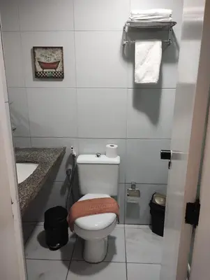 Uma casa de banho em Flat maravilhoso Beira Mar1056