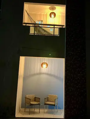 Uma área de estar em Dom house