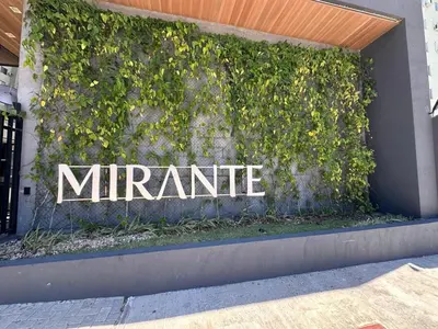 A planta de Apartamento mobiliado na Praia do Futuro com vista para o mar