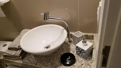 Uma casa de banho em Apartamento cumbuco 201
