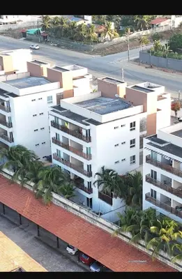 O edifício onde o apartamento está situado