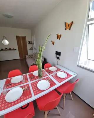 A planta de Praia do Futuro apartamento para amigos e familiares