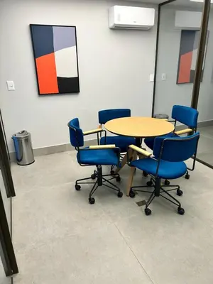 A área empresarial e/ ou a sala de conferências de Apartamento Sofisticado Beach Class Beira Mar