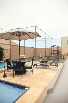 A piscina em ou perto de La Casa Lagoinha