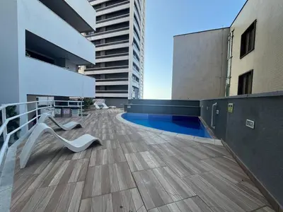 A piscina em ou perto de FLATBEIRAMAr2024