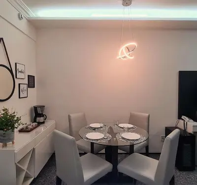 Uma área de estar em Flat-Apartamento- Moderno e Lindo - Vista Beira Mar