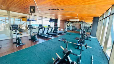 O centro de fitness e/ou as comodidades de fitness de Beach Class Meireles by Diego Flats