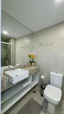 Uma casa de banho em Studio Ônix no Beach Class Meireles