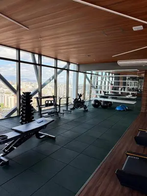 O centro de fitness e/ou as comodidades de fitness de Apartamento em Fortaleza