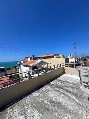 Uma vista do mar geral ou uma vista do mar a partir do apartamento