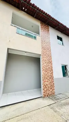 O edifício onde o apartamento está situado