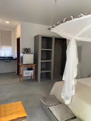Uma televisão e/ou sistema de entretenimento em Casa Mantra