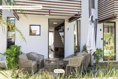 Uma área de estar em Duplex luxo em condomínio ao lado da praia