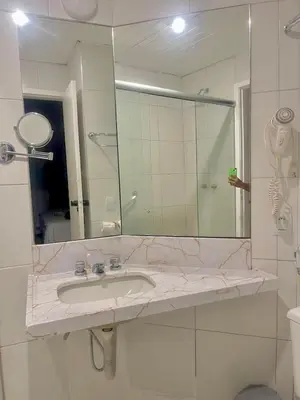 Uma casa de banho em 1155 golden 55m2 1 quarto frente mar avenida beira mar