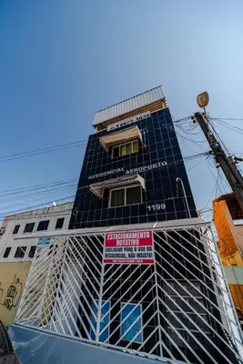 O edifício onde o apartamento está situado