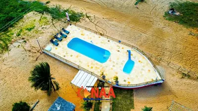 A piscina em ou perto de Refúgio Canaã
