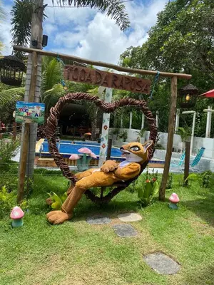 A área de jogos para crianças em Chalé refúgio das raposas