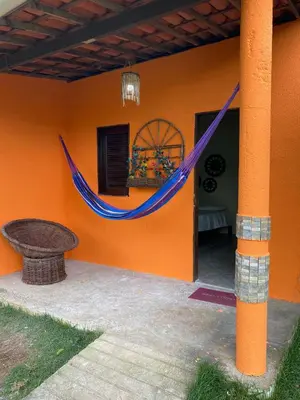 Um jardim no exterior de Chalé refúgio das raposas