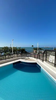 A piscina em ou perto de 1506 - Blue Tree Towers