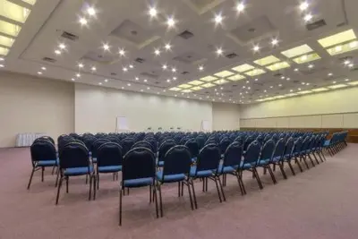 A área empresarial e/ ou a sala de conferências de Flat - Iate Plaza Hotel