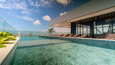 A piscina em ou perto de Studio moderno e equipado, a poucos passos da Beira Mar