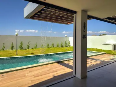 A piscina em ou perto de Casa Som das Ondas