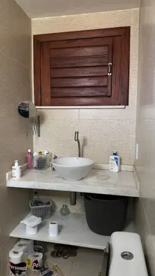 Uma casa de banho em Maison in Mulungu