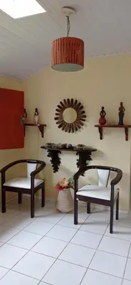 Uma área de estar em Casa na Serra