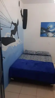 Uma cama ou camas num quarto em Hostel Green house beach