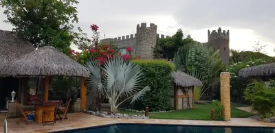 A piscina em ou perto de Castello Malu