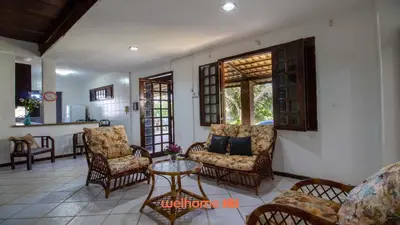 Uma área de estar em Casa em Aquiraz com Piscina 10 min do Beach Park