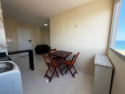 A cozinha ou kitchenette de Hosts BR - Apartamentos Econômicos na Praia do Futuro